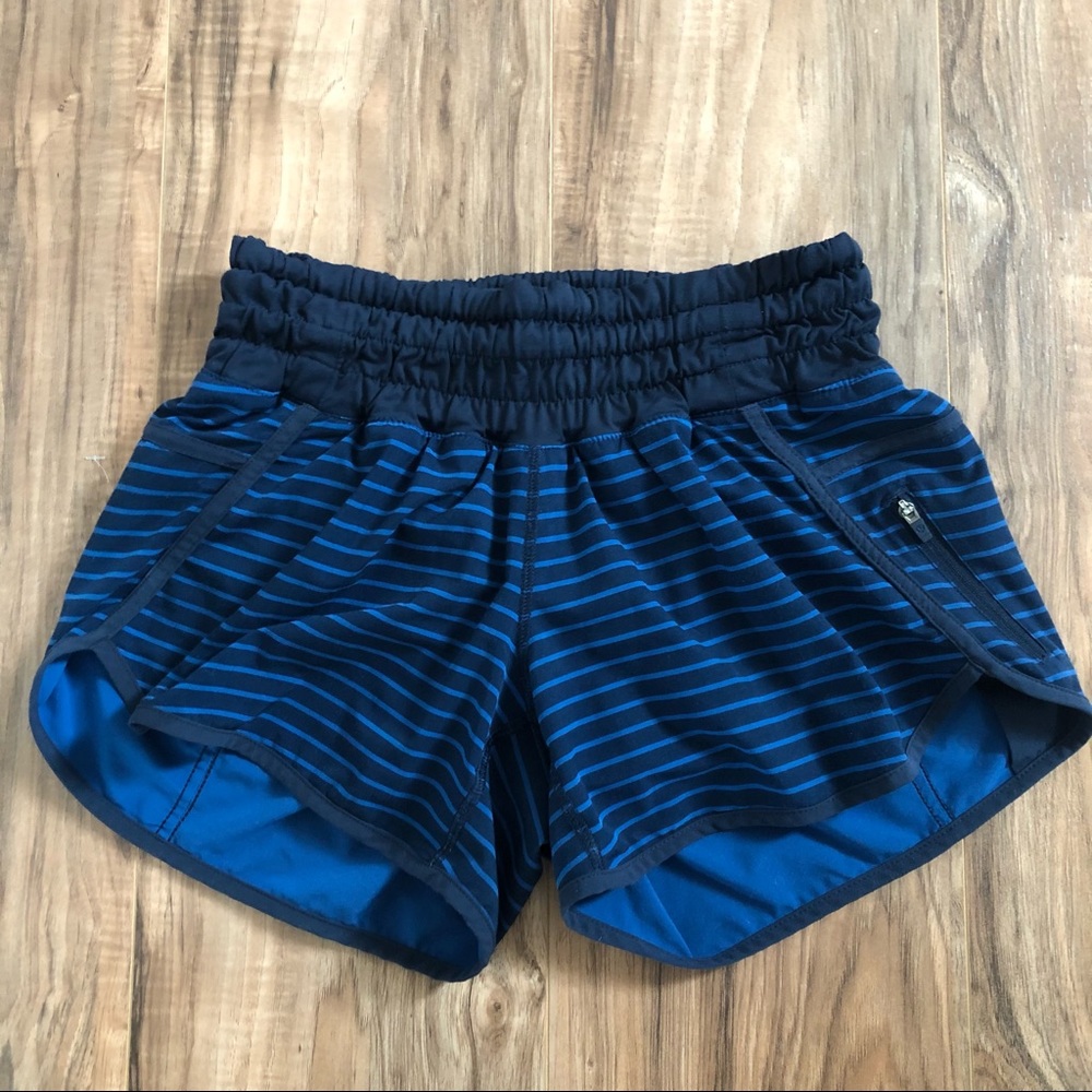 🦊 Lululemon Tracker Short II *4-way Stretch - Picture 3 of 6